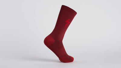 Soft Air Road Calcetines Altos Specialized Garnet Red